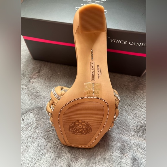 Rayley slide sandal from Vince Camuto. - Picture 11 of 11